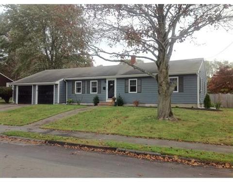 5 Bradley Rd, Danvers, MA 01923 photo 2