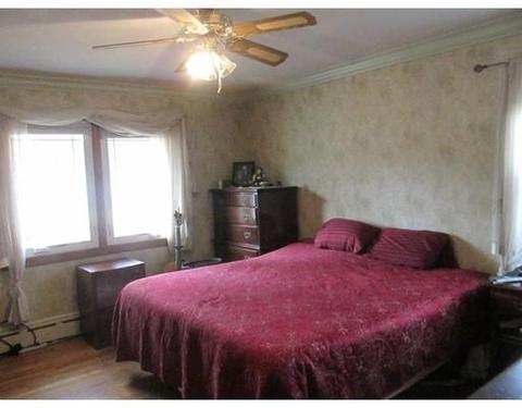 80 Greaney St, Springfield, MA 01104 photo 11