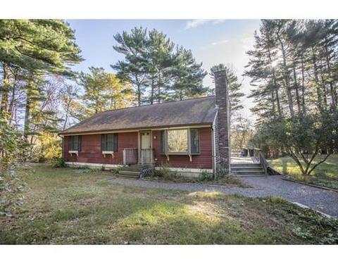 18 Carver Rd, West Wareham, MA 02576 photo 1
