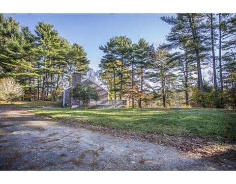 18 Carver Rd, West Wareham, MA 02576 photo 4