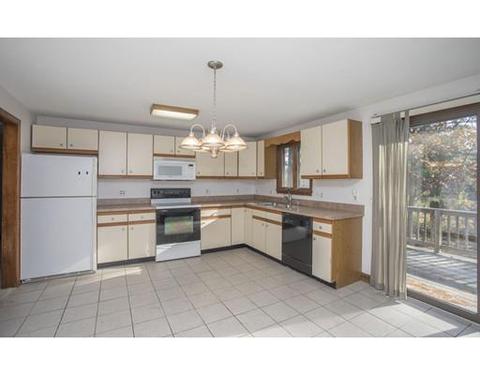 18 Carver Rd, West Wareham, MA 02576 photo 11