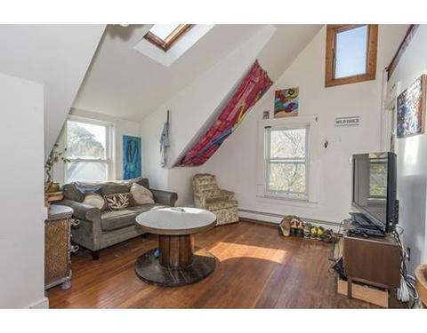 6 Poplar Ct, Gloucester, MA 01930 photo 2