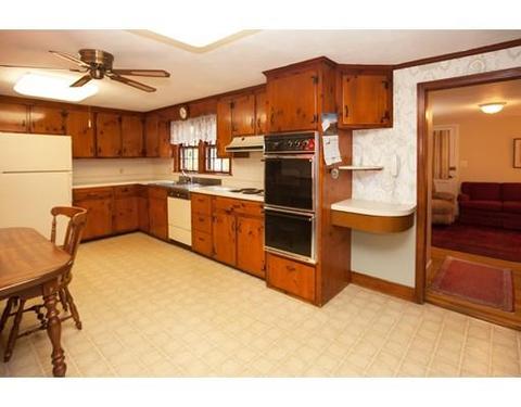 15 Gardner St, Hingham, MA 02043 photo 11
