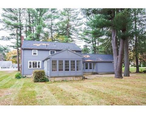15 Gardner St, Hingham, MA 02043 photo 3