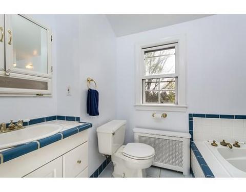 5 Ivy St, Worcester, MA 01604 photo 24