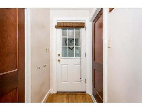 5 Ivy St, Worcester, MA 01604 photo 16