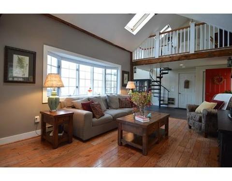 38 Spring St, Millis, MA 02054 photo 7