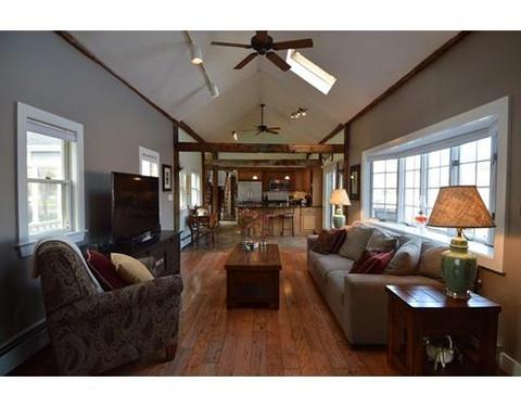 38 Spring St, Millis, MA 02054 photo 8