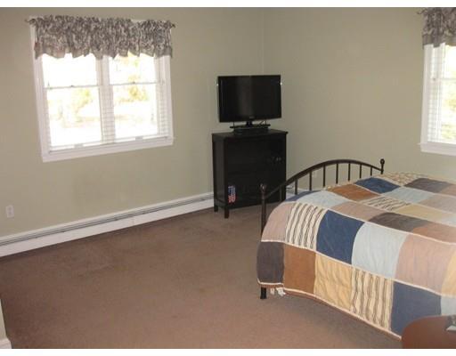  12 Central St, Abington, MA 02351 photo 16