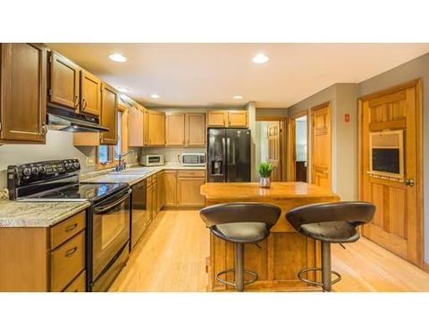 100 Forest St, Raynham, MA 02767 photo 9