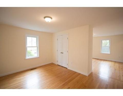 13 Glendale St, Maynard, MA 01754 photo 3