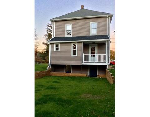 5 Willow St, Clinton, MA 01510 photo 2