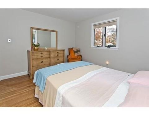 623 Summer Ave, Reading, MA 01867 photo 21