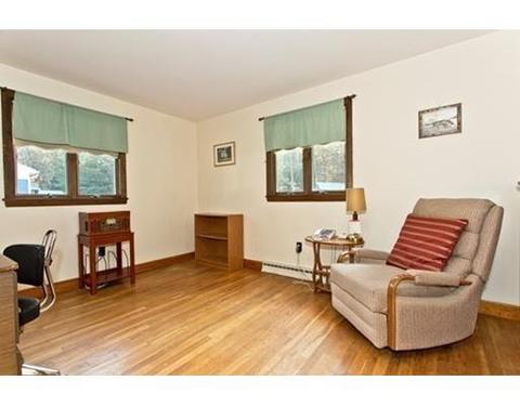 623 Summer Ave, Reading, MA 01867 photo 16