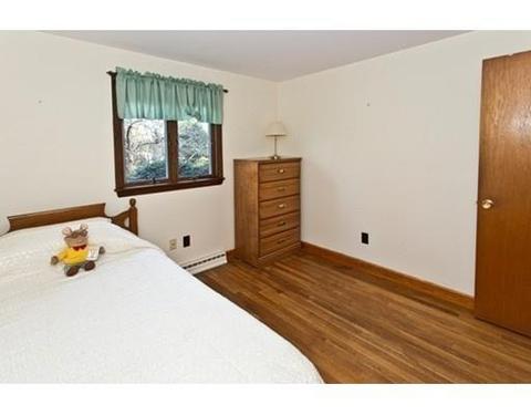 623 Summer Ave, Reading, MA 01867 photo 18