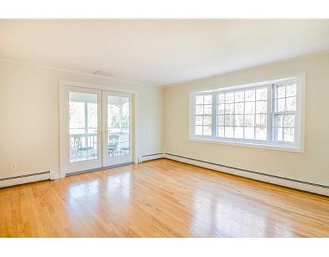 23 Crestview Dr, Millis, MA 02054 photo 9