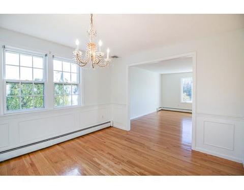 23 Crestview Dr, Millis, MA 02054 photo 7
