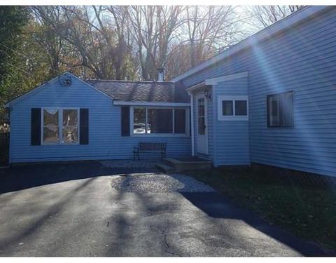 151 Hartford Ave E, Mendon, MA 01756 photo 1