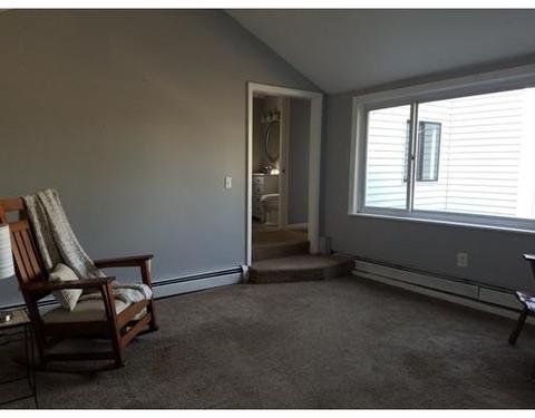 151 Hartford Ave E, Mendon, MA 01756 photo 8