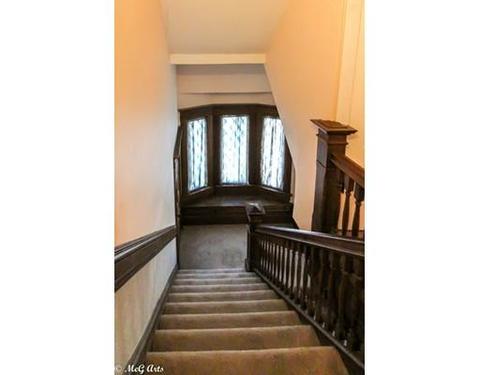 91 Pineywoods Ave, Springfield, MA 01108 photo 8