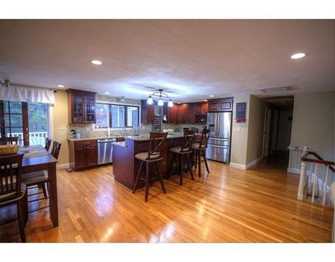 315 Franklin St, Reading, MA 01867 photo 3