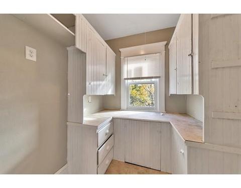 17 Standish St, Springfield, MA 01108 photo 12