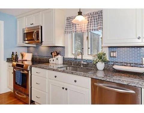 19 Parkman Rd, Reading, MA 01867 photo 4