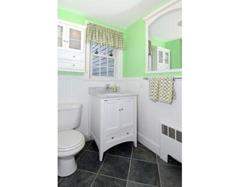 19 Parkman Rd, Reading, MA 01867 photo 3