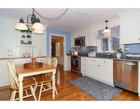 19 Parkman Rd, Reading, MA 01867 photo 5
