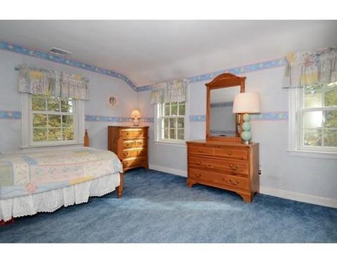 19 Parkman Rd, Reading, MA 01867 photo 15