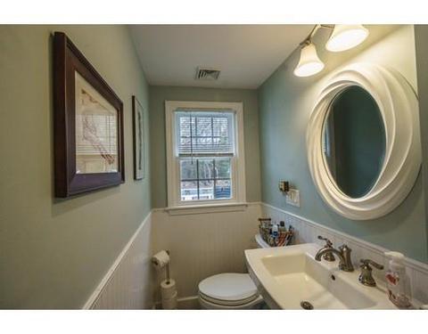 17 Grandview Rd, Danvers, MA 01923 photo 18