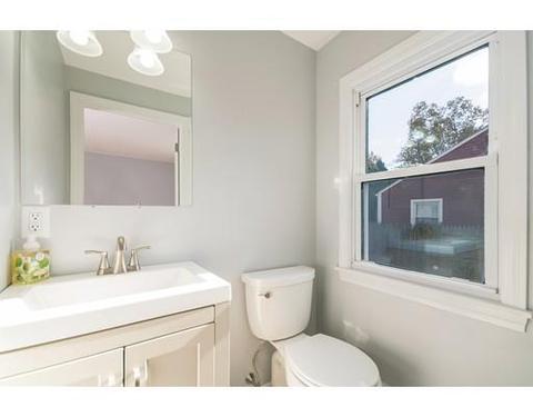 104 Bretton Rd, Springfield, MA 01119 photo 9