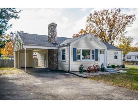 104 Bretton Rd, Springfield, MA 01119 photo 1