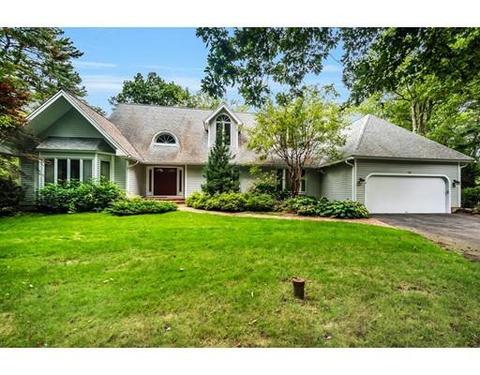 10 Powissett St, Dover, MA 02030 photo 1