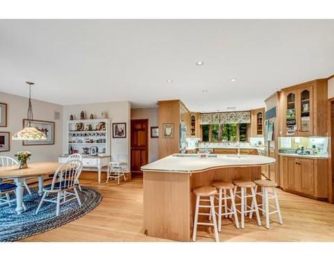 10 Powissett St, Dover, MA 02030 photo 7