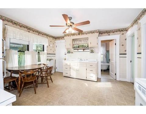 10 Ranney St, Springfield, MA 01108 photo 9