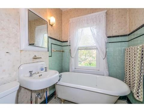 10 Ranney St, Springfield, MA 01108 photo 11