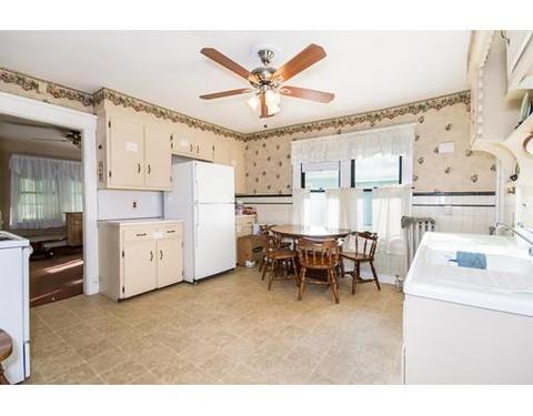 10 Ranney St, Springfield, MA 01108 photo 8
