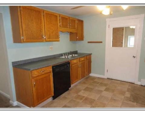 20 Commonwealth Ave, Worcester, MA 01604 photo 2