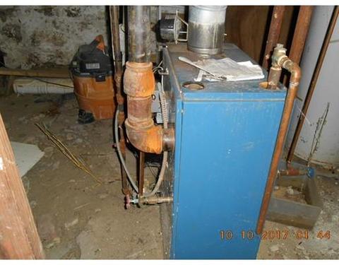 231 Tyler St, Springfield, MA 01109 photo 8