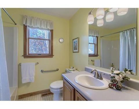 325 Wethersfield St, Rowley, MA 01969 photo 13