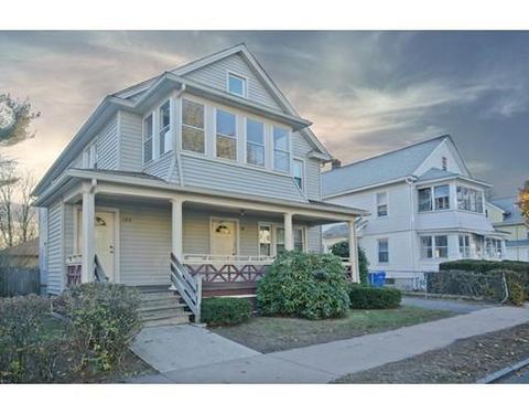 98 Clantoy St, Springfield, MA 01104 photo 3