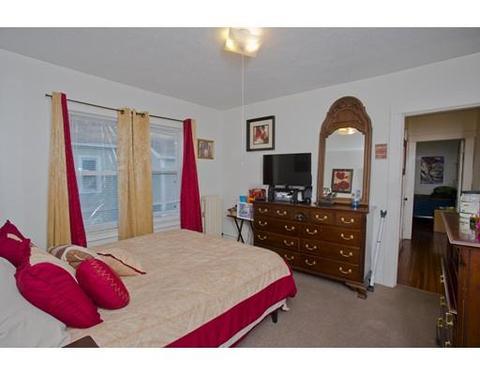 98 Clantoy St, Springfield, MA 01104 photo 25