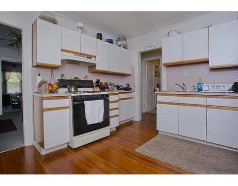 98 Clantoy St, Springfield, MA 01104 photo 20