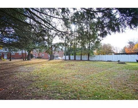 71 Nye St, Chicopee, MA 01020 photo 8