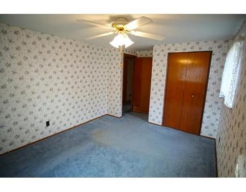 71 Nye St, Chicopee, MA 01020 photo 16