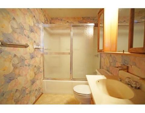 71 Nye St, Chicopee, MA 01020 photo 21