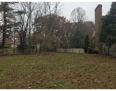 58 Whisper Dr, Worcester, MA 01609 photo 4