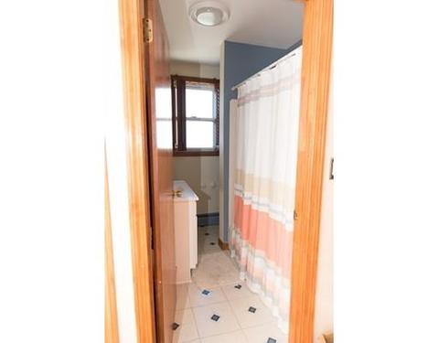 71 16th St, Fall River, MA 02723 photo 17