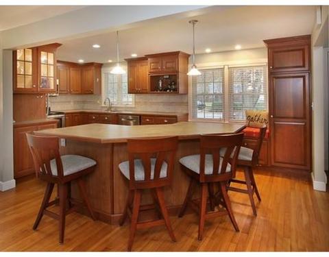 427 Pearl, Reading, MA 01867 photo 2